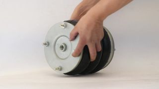 คู่มือการเปลี่ยน GUOMAT 6x3 Air Spring W01R584095