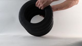 หยุดแรงสั่นสะเทือน Yokohama S-240-4 Air Spring Solution